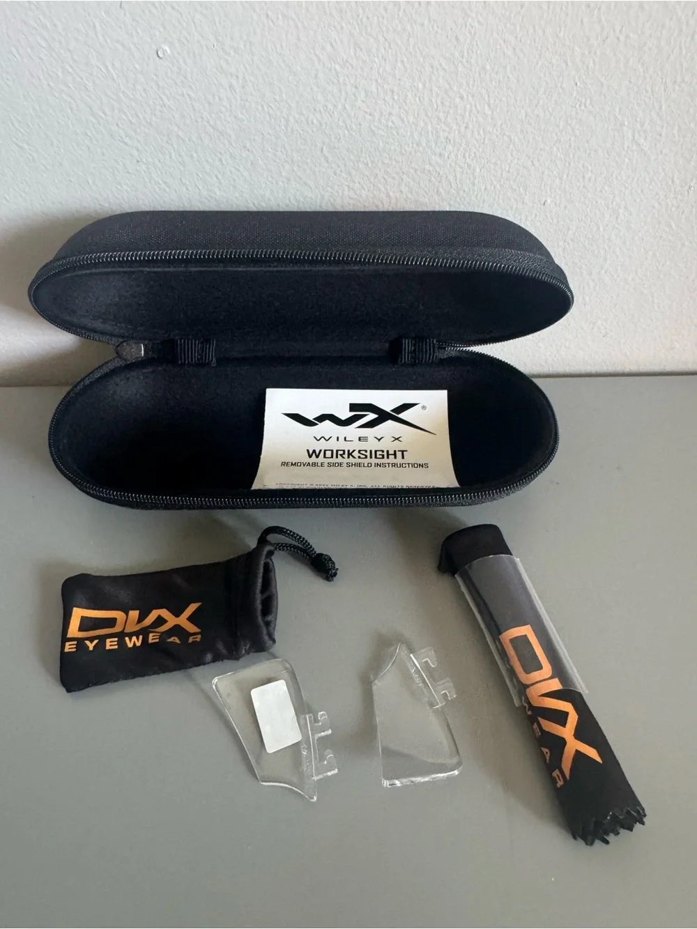 Replacement Lenses & Case - Black